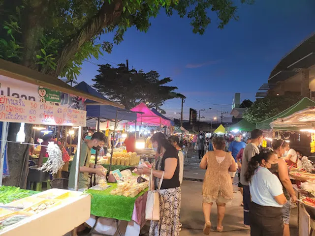 Plaza the Green Night Market