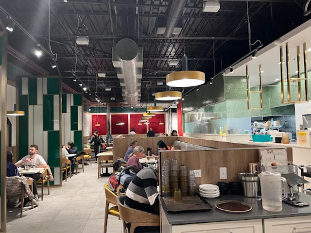 Deer Garden Signatures Soupe et Nouilles Restaurant