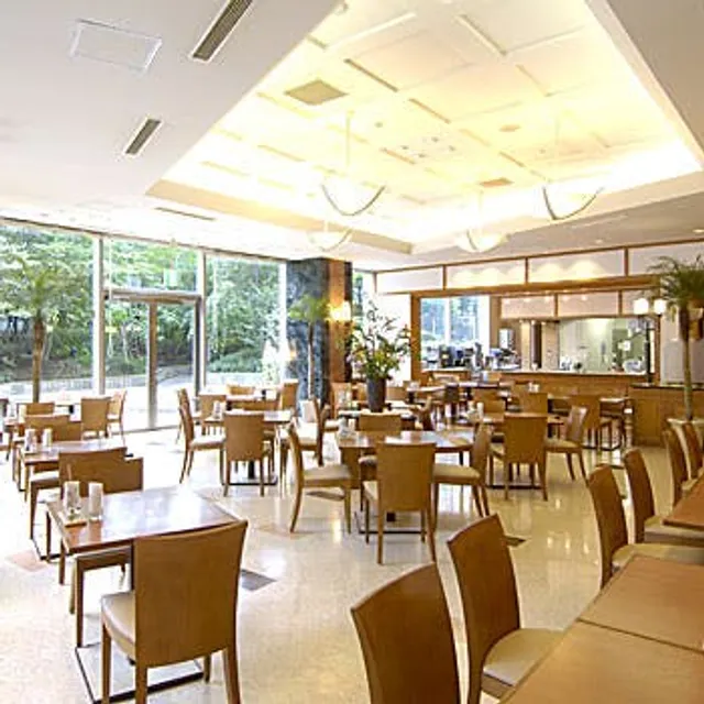 Cafe & Dining "Azalea"
