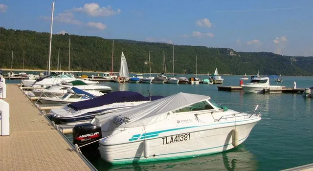 Le Marlaya - Gîte grande capacité dans le Jura