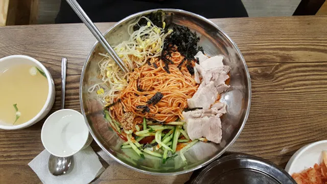 김가네시민고기국수신성점