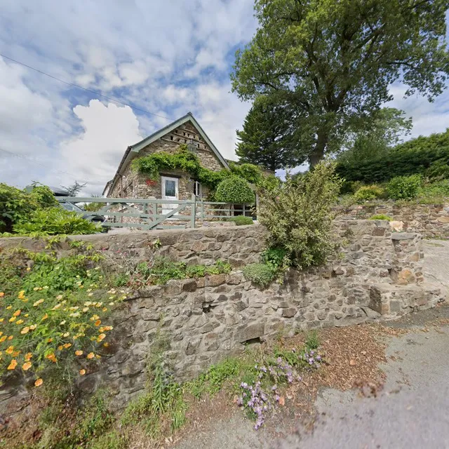 The Cottages at Bangeston House