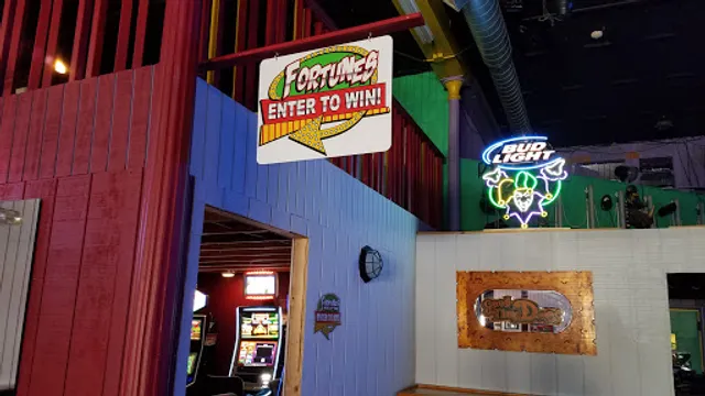 GoodTime Docs Bar & Grill (less)