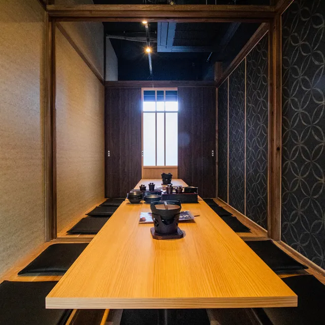 個室居酒屋 大和野菜と地酒 大和乃山賊 三条通り店