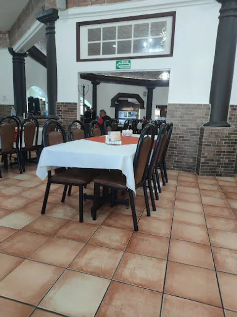 Lolita's Cafe & Restaurant