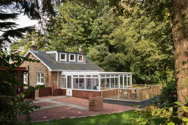 Auchendennan Luxury Self Catering