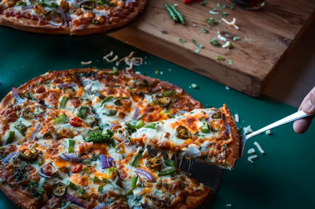 Top in Town Pizza & Wings