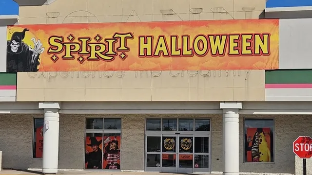 Spirit Halloween