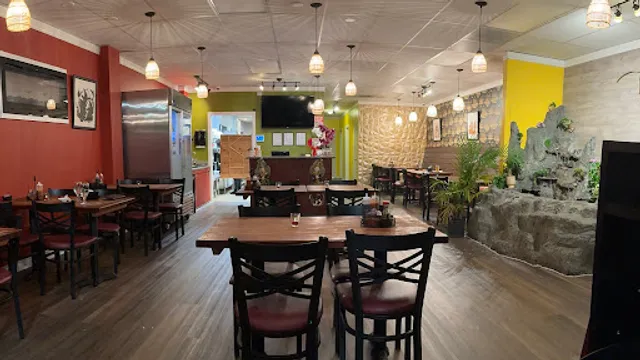 Krungthep Thai and Pho