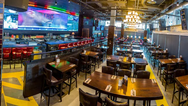 Browns Socialhouse Portage