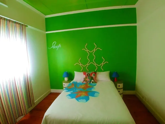 Happy Home - Woodstock