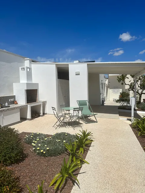 Iconica Luxury Suites