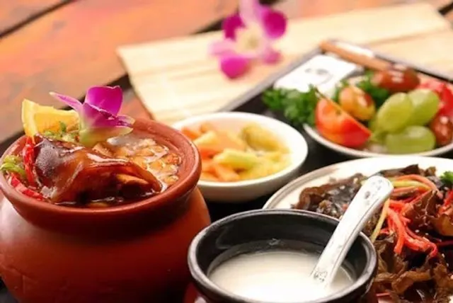 Main Garden Chinese Food Restaurant