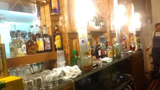 La Casita Bar