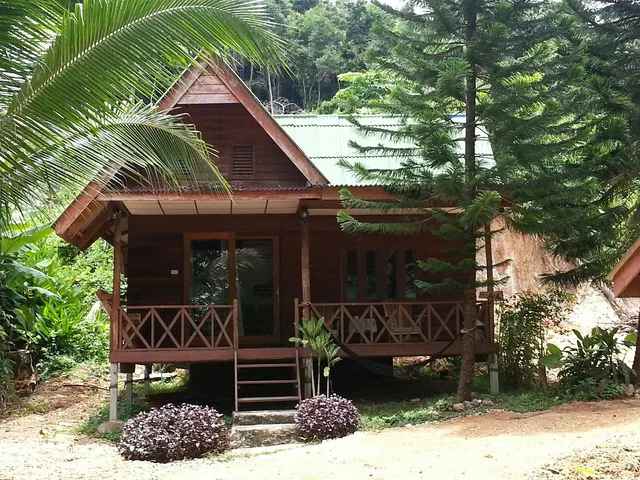 สันติสุข รีสอร์ท / Suntisook Resort