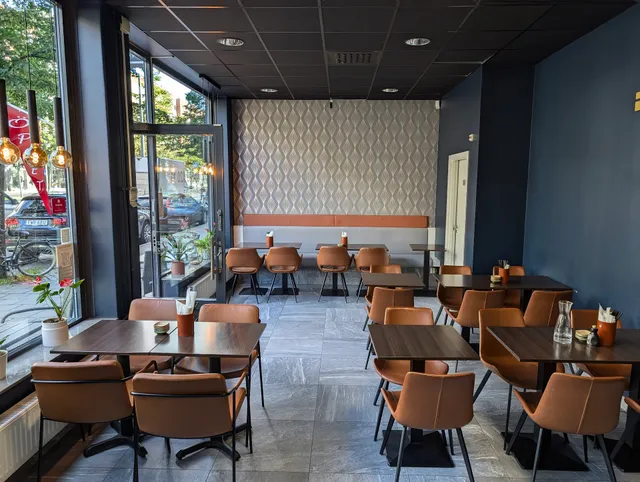 LAX - Sushi And Poké - Hammarby