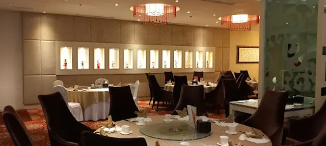 Ji Long Chinese Restaurant 吉龍餐馆