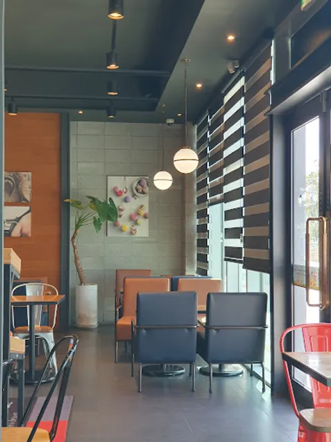 투썸플레이스 병점역점