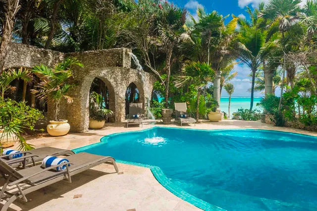 VILLAWAY ® - Luxury Vacation Rentals & Villas for Rent