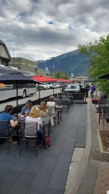 Harvest Food & Drink