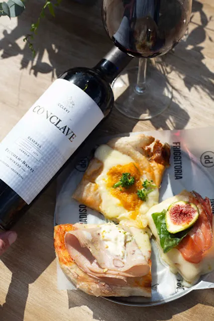 Bodega PICCOLO BANFI / Pizza Paradiso - Mendoza