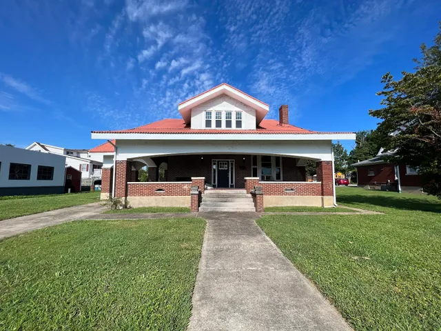 Homestay on Main by Twin Lakes Creamery