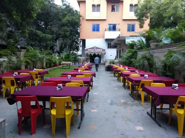Hotel Sona Garden