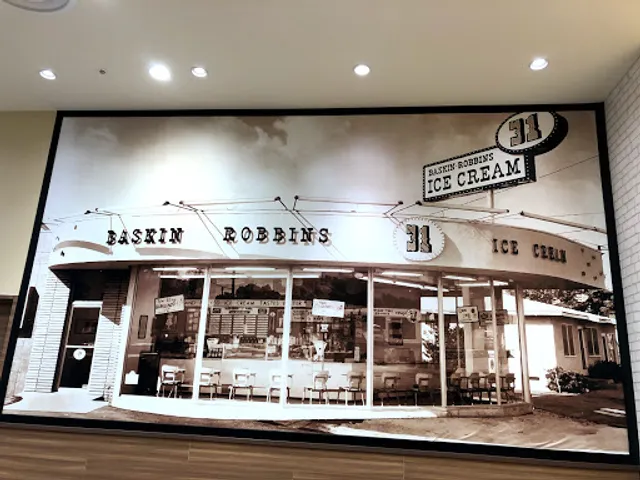 Baskin Robbins Aeon Higashi-Sapporo Shop