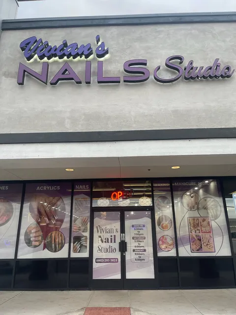 Vivian's Nails Studio