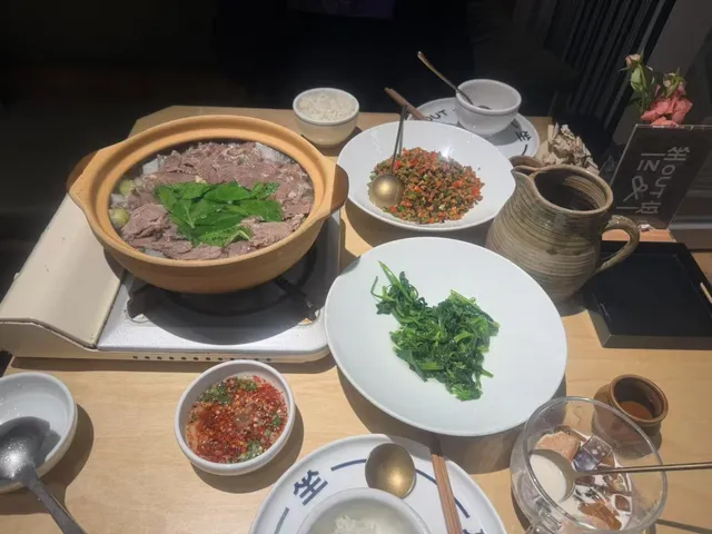 一坐一忘丽江主题餐厅