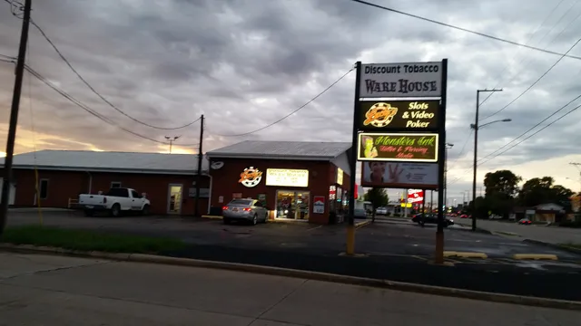 JB Hawks Discount Tobacco and Vape