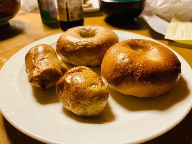 ベーグル＆プチラボ・ナッツくん