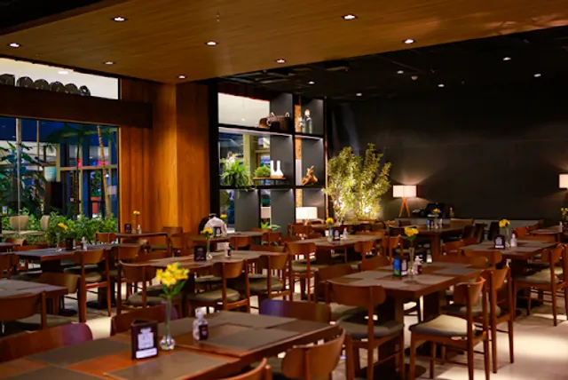 Coco Bambu Sorocaba: Restaurante, Peixe, Camarão, Carnes, Lagosta, Salada, SP