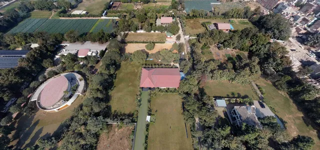 THE GREENWOOD PALACE - Luxury Farmhouse in delhi