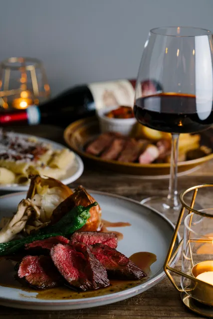 Ton Galliano Ikeshita