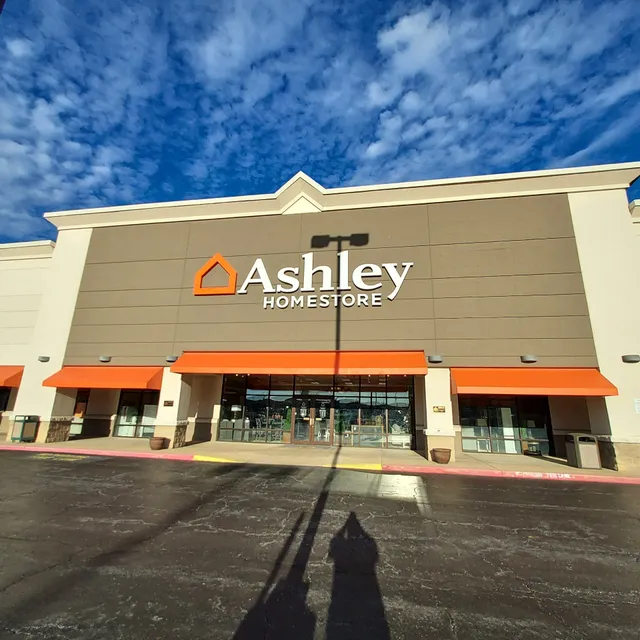 Market Place Shoppes