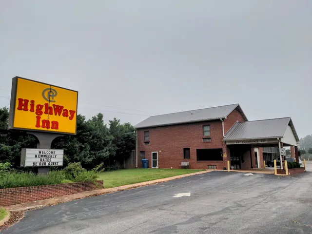HighWay Inn