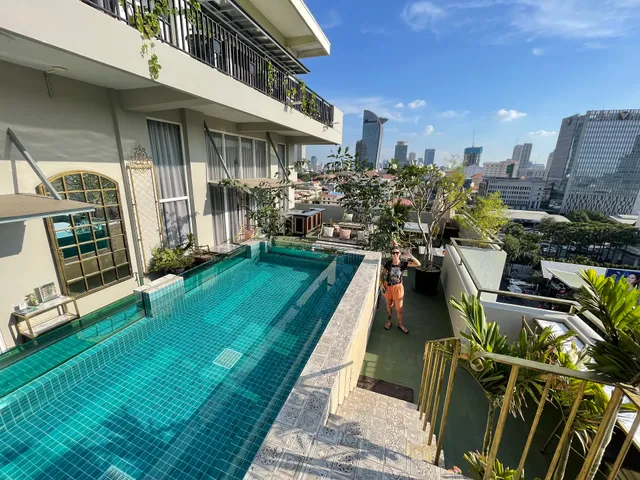 Vrest hotel, Phnom Penh