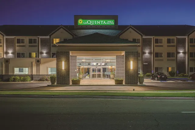 La Quinta Inn & Suites by Wyndham Logan