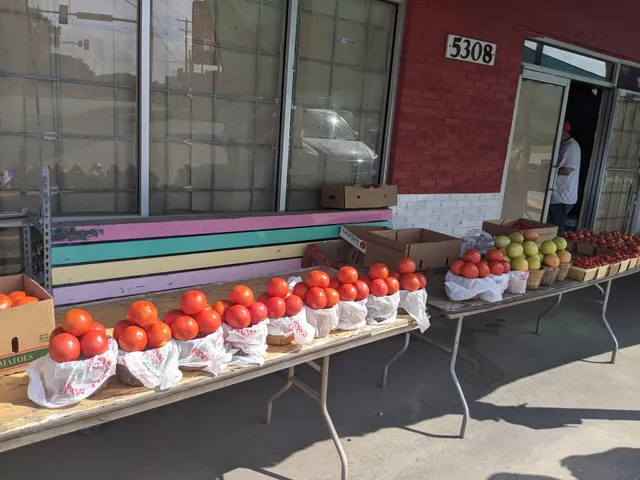 Campos Farmers Market