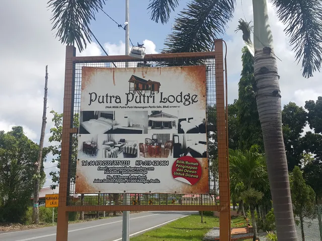 Putra Putri Lodge