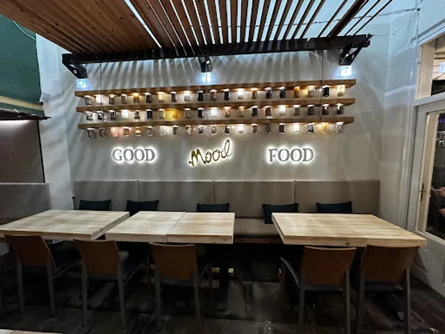 MEZE BAR Good Mood Food