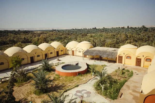 Bawiti Oasis Resort