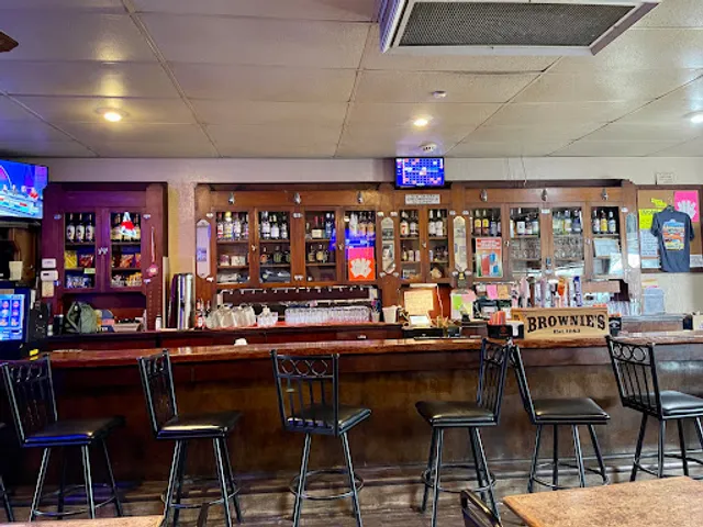 Brownie's Bar & Grill