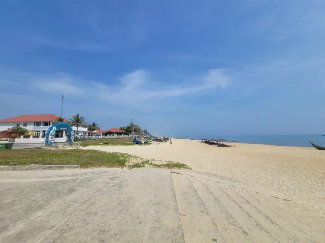 Bãi biển Hạ Thanh