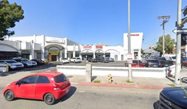 1225 E Washington Blvd