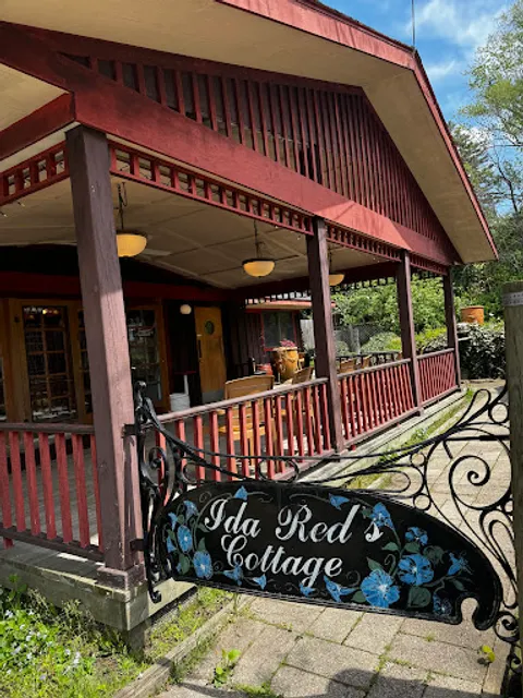 Ida Red's Cottage