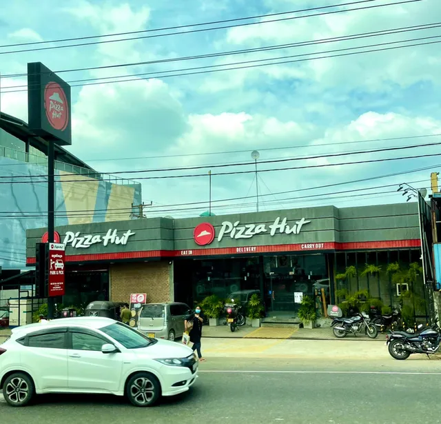 Pizza Hut - Wattala