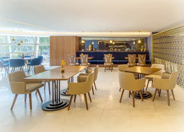 Azur Mediterranean Flavors