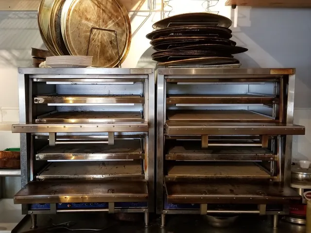 Mountain Slice Pizzeria and Creamery